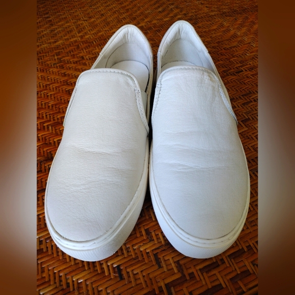 UGG Women's Jass Slip On Sneaker - Picture 2 of 7